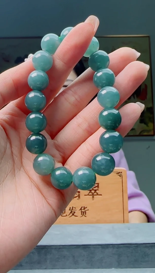 【闪购商品】翡翠颈饰未镶嵌多样性随机一件发货