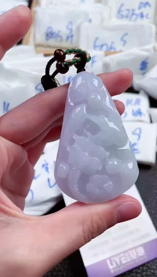 【闪购商品】翡翠颈饰未镶嵌00000353