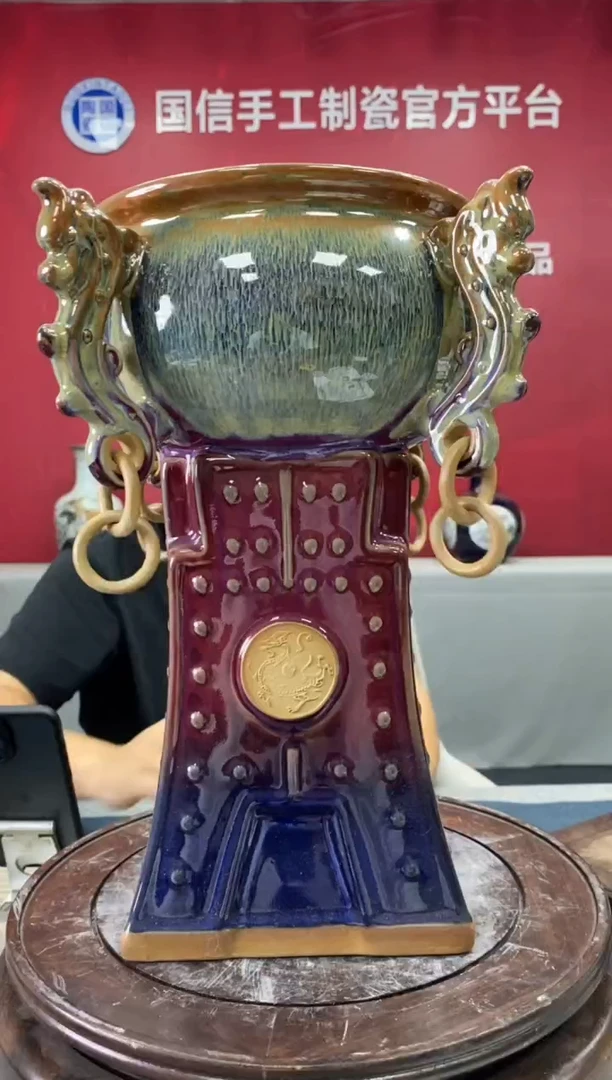 摆件b392景德镇瓷器一件