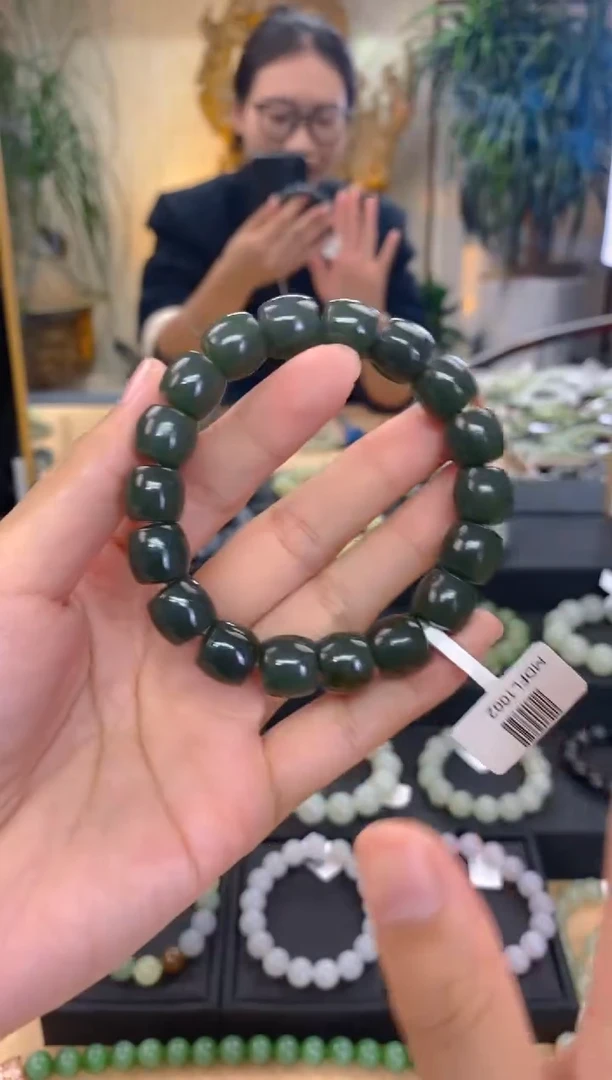 未镶嵌手串和田玉卡12