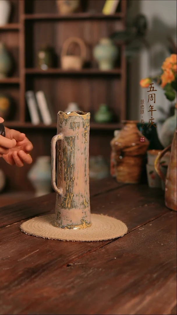 摆件21-37高26口6误差2无孔瑕疵