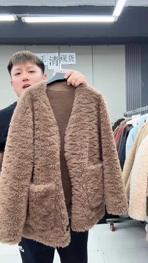 冬季女士100%羊毛外套福利款020