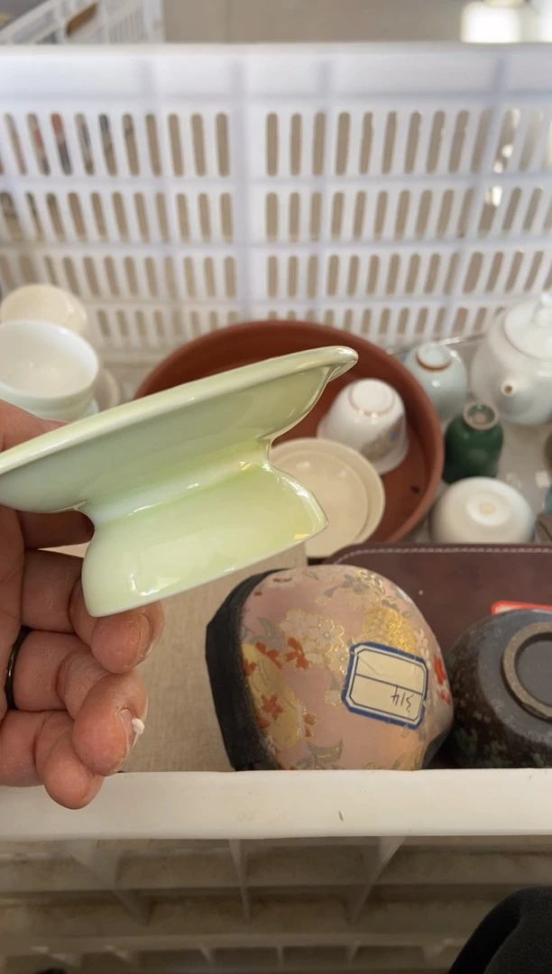 杯无运费险有瑕疵的摄影的产品有使用过的痕迹有点脏介意勿拍