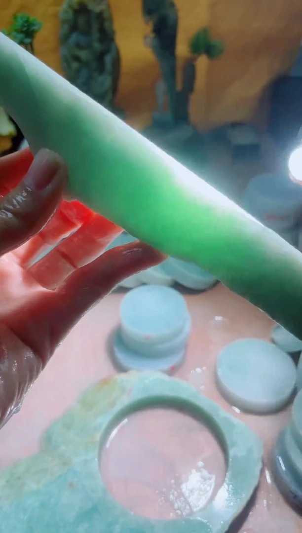 未镶嵌挂件翡翠A货砚曹540