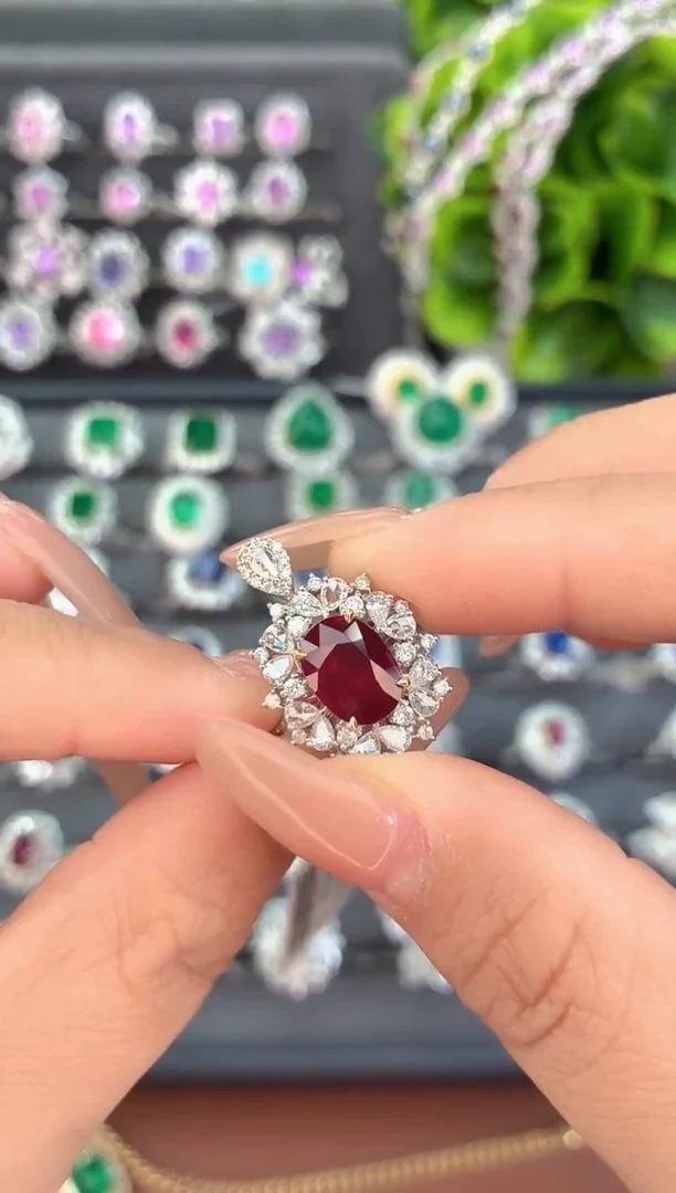 18K金镶嵌戒指+吊坠两用款红宝石-2.15克拉*无烧