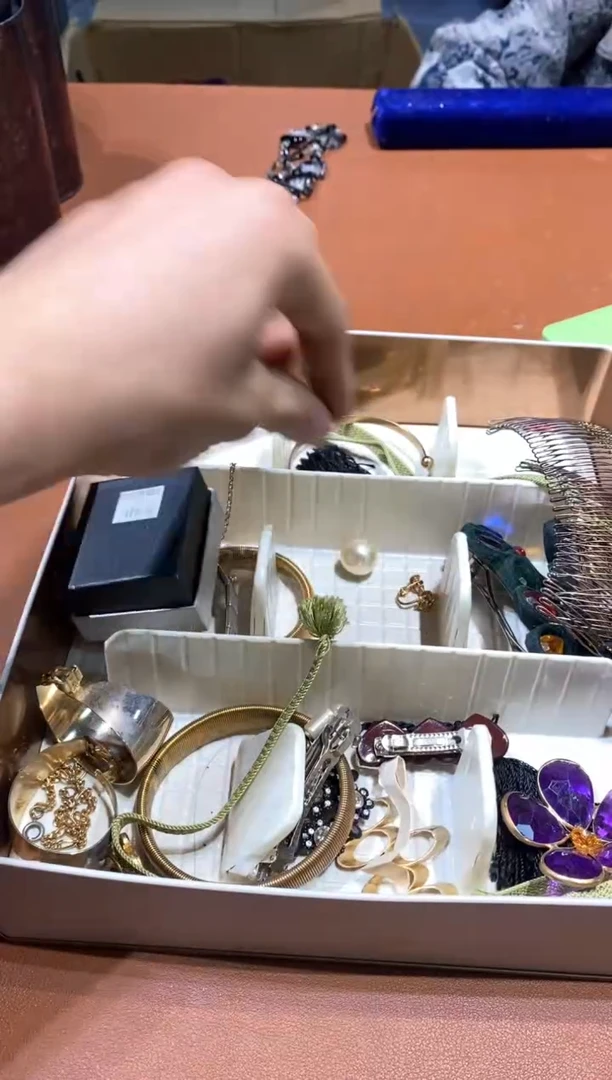 老二精选工艺品心****安A0914