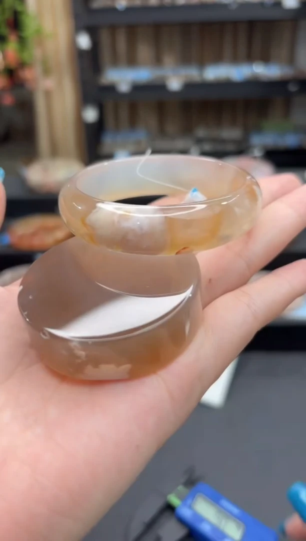 未镶嵌手镯石英质玉85(54圈赠送镯心)