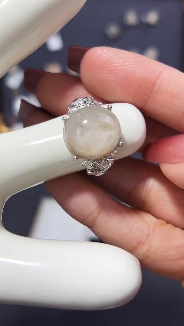 【闪购商品】水晶戒指银S925镶嵌发一（50）