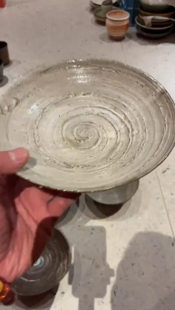 瓷片一***~749 微瑕粉引点金盘1个