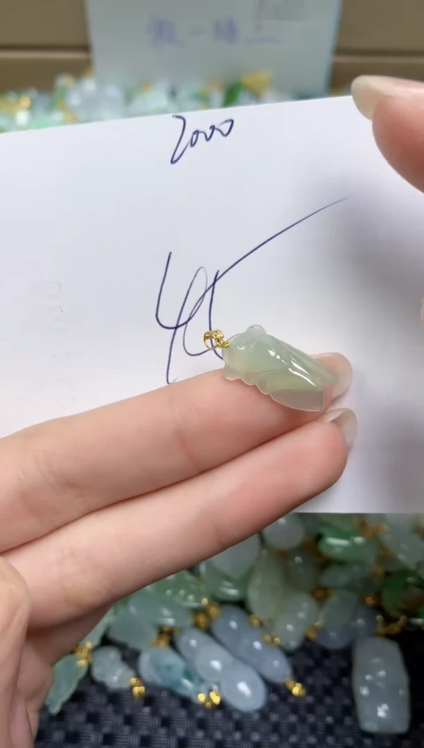 【闪购商品】翡翠挂件18K金镶嵌天然缅甸A货翡翠