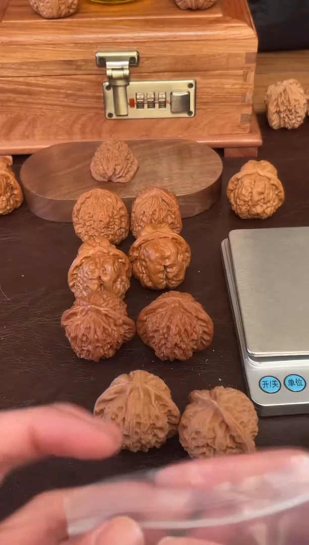 吊坠文玩核桃密纹