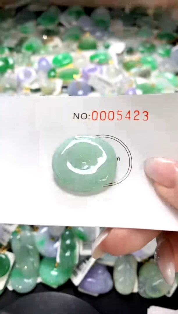 颈饰未镶嵌翡翠1111111111