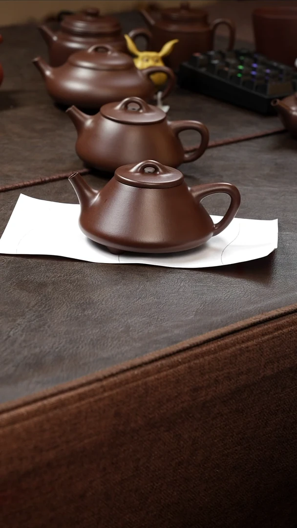 茶壶紫砂壶·22老紫泥子冶185cc