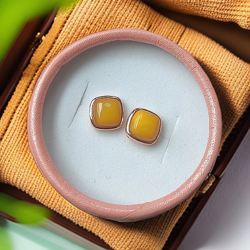 精品满蜜鸡油黄蜜蜡方糖耳钉