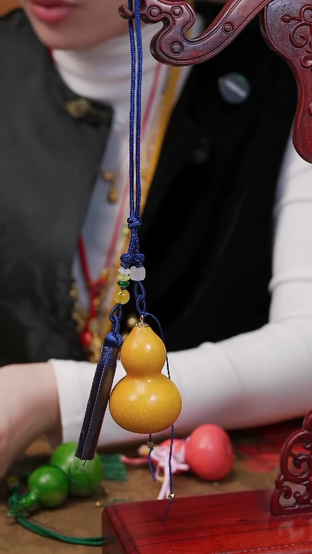 41漆艺工艺小葫芦9.9