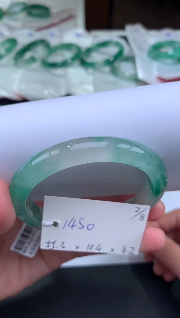 【闪购商品】石英质玉手镯未镶嵌天然玉石非洲翠手镯