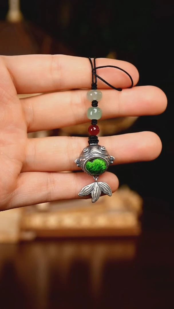 刺绣私人定制苗族手工A411