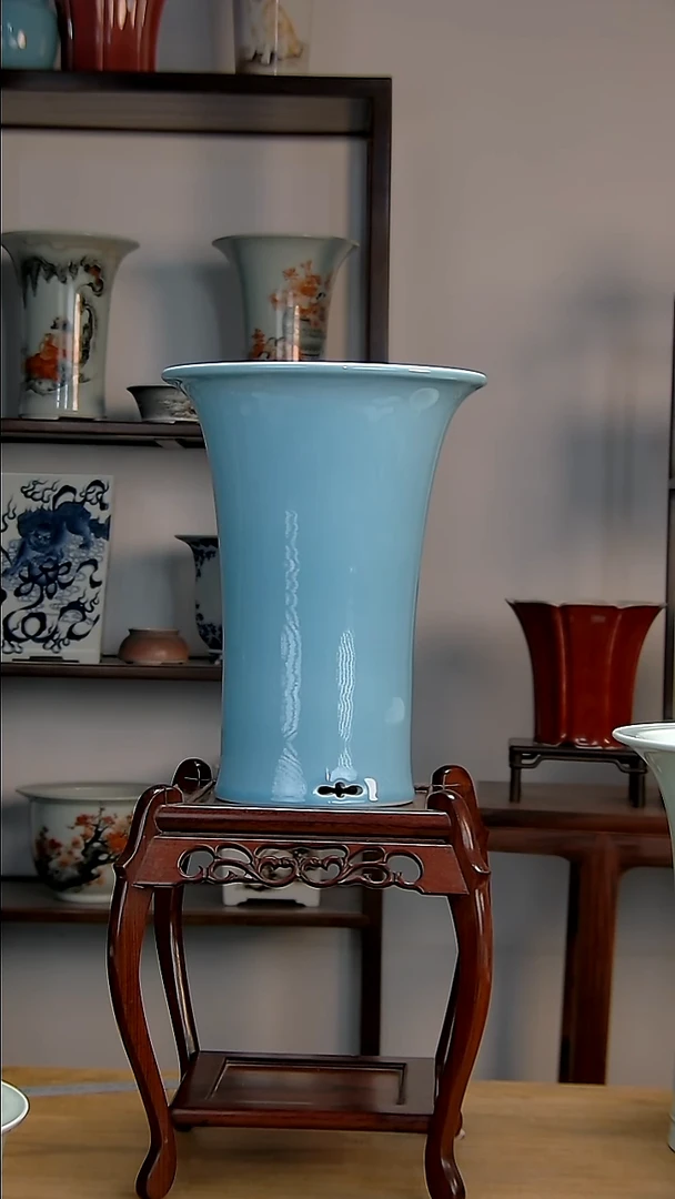 孙*亮景德镇陶瓷手工花盆