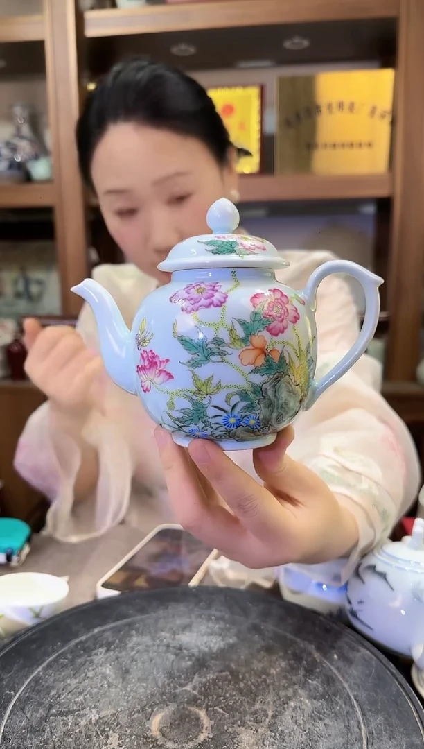 其他A083景德镇制陶瓷一件