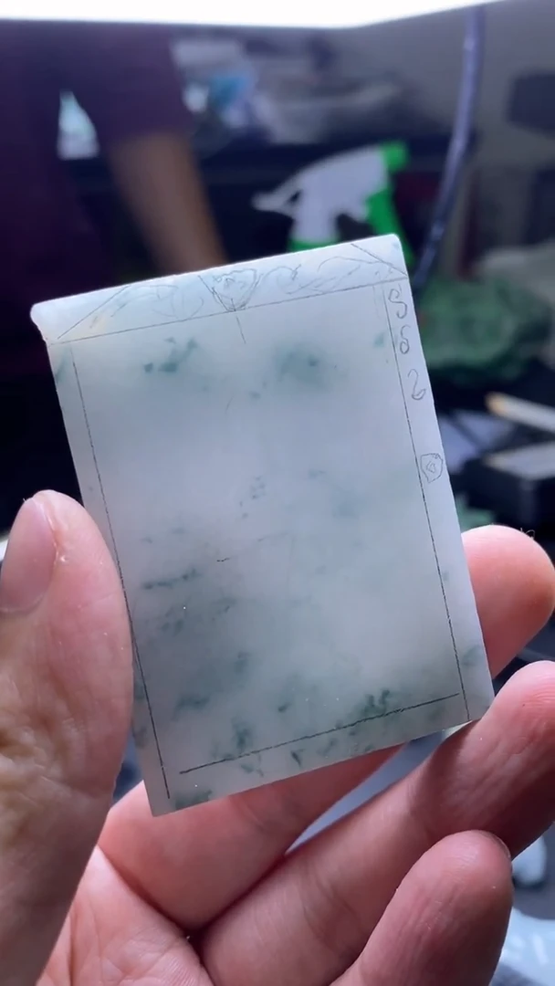 定制翡翠未镶嵌还****！ 包工