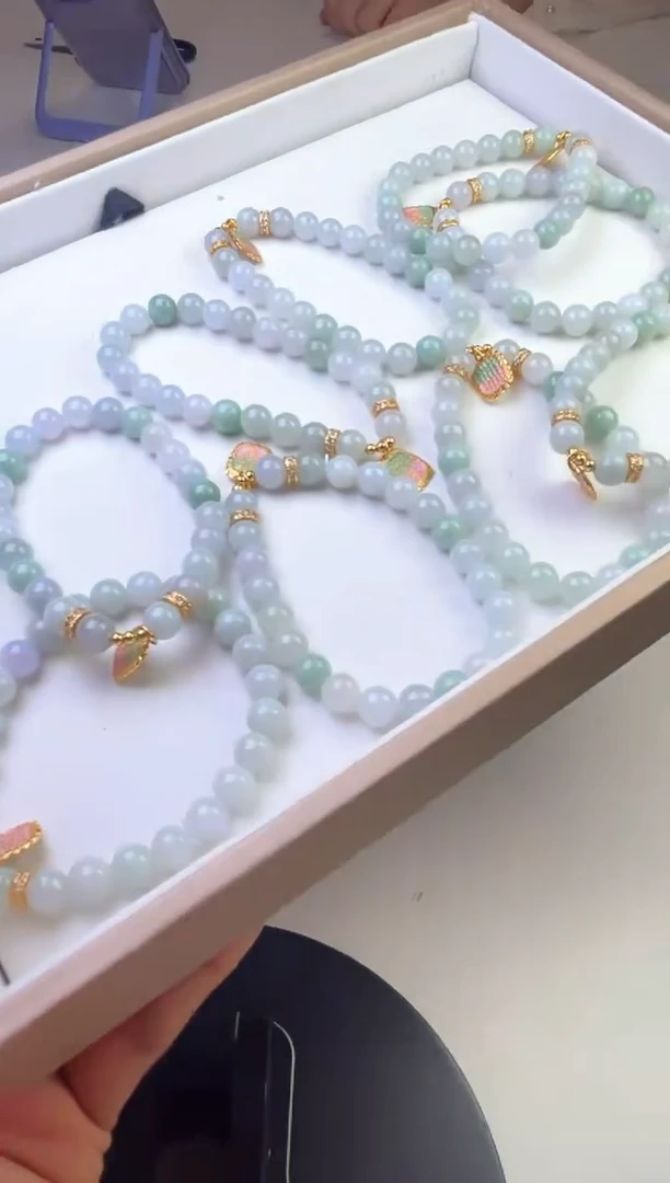 【闪购商品】翡翠挂件未镶嵌手串多样性发一