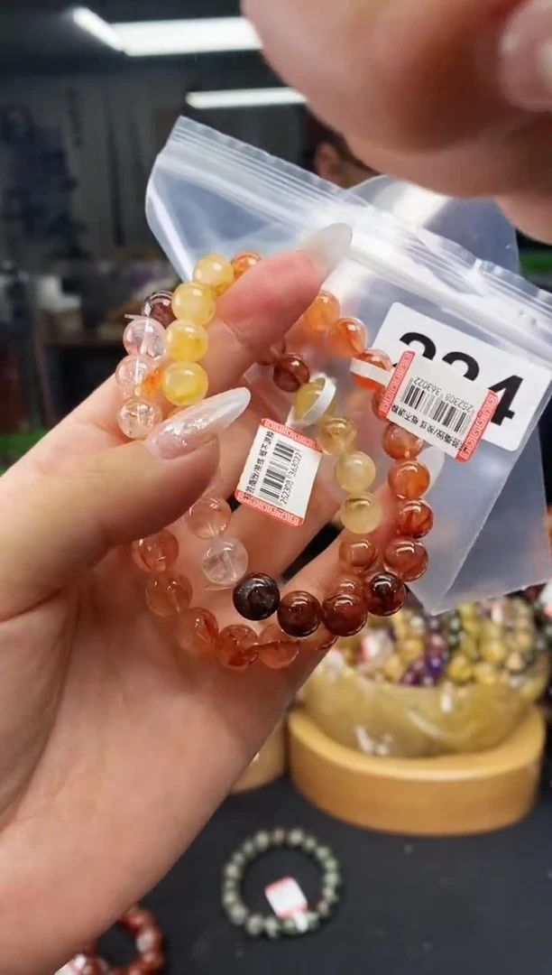 【闪购商品】水晶手串未镶嵌手串224多样性发其一
