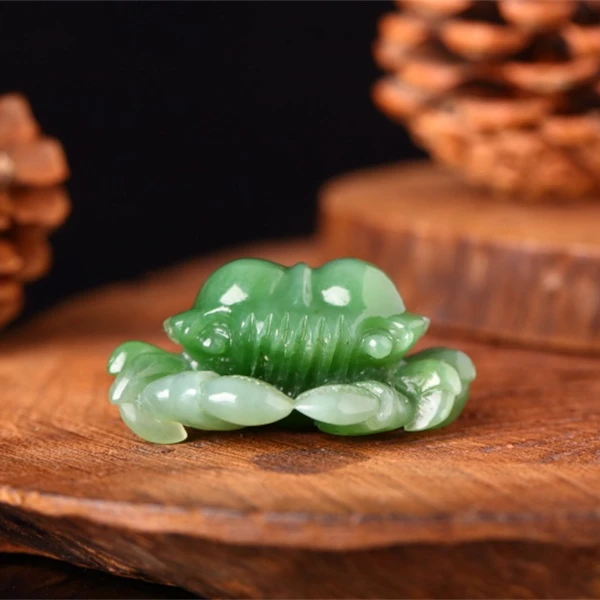 【泓贝珠宝-N926】和田玉老料碧玉猫眼八方来财吊坠