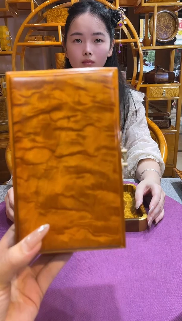 金丝楠木原木文玩盒18*11*8