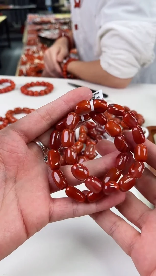 【闪购商品】南红玛瑙瓦西随型手串未镶嵌（多样式发其一）