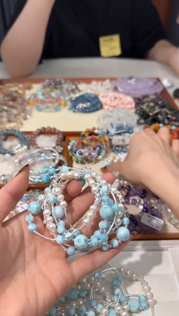 【闪购商品】水晶手链银S925镶嵌【默认黑点】A006海纹弯管顶珠款