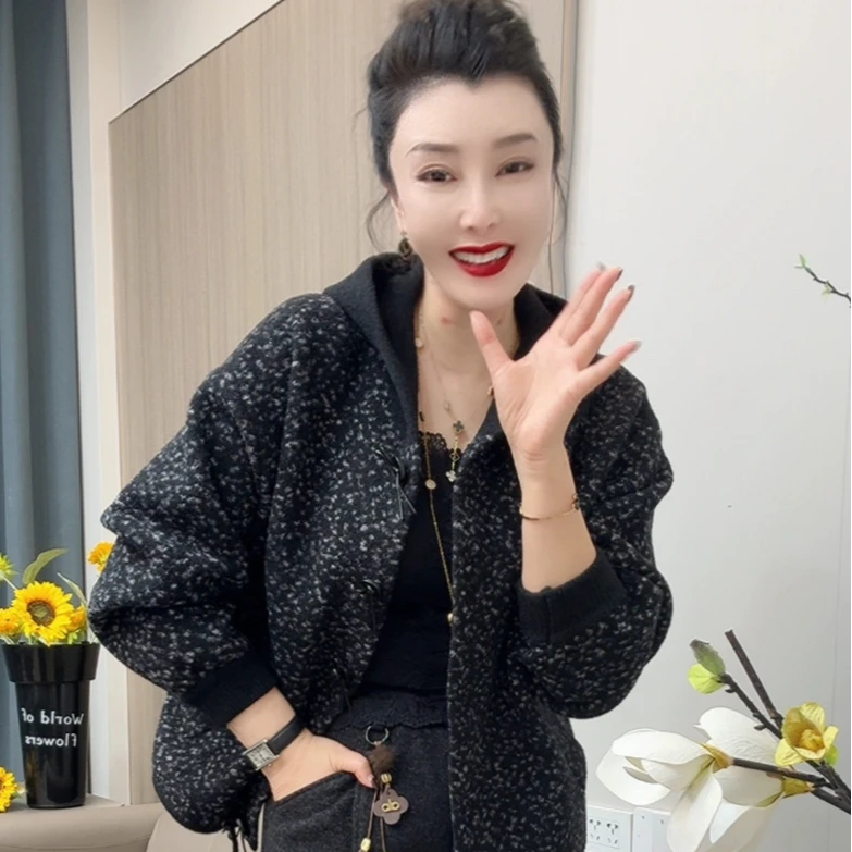 2529雪花绒外套-秋冬厚款小香风连帽外套宽松显瘦网红炸街款外套