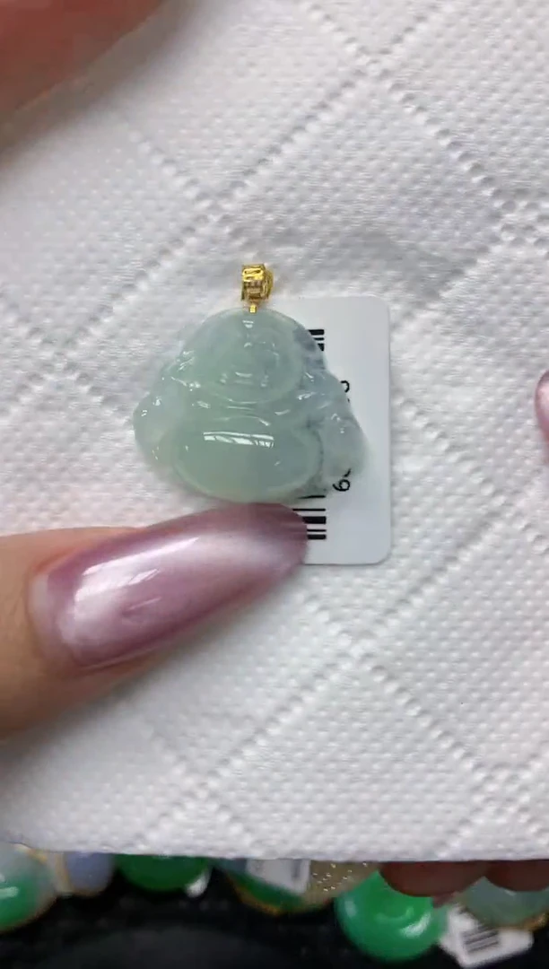 翡翠18K金镶嵌颈饰1111111111
