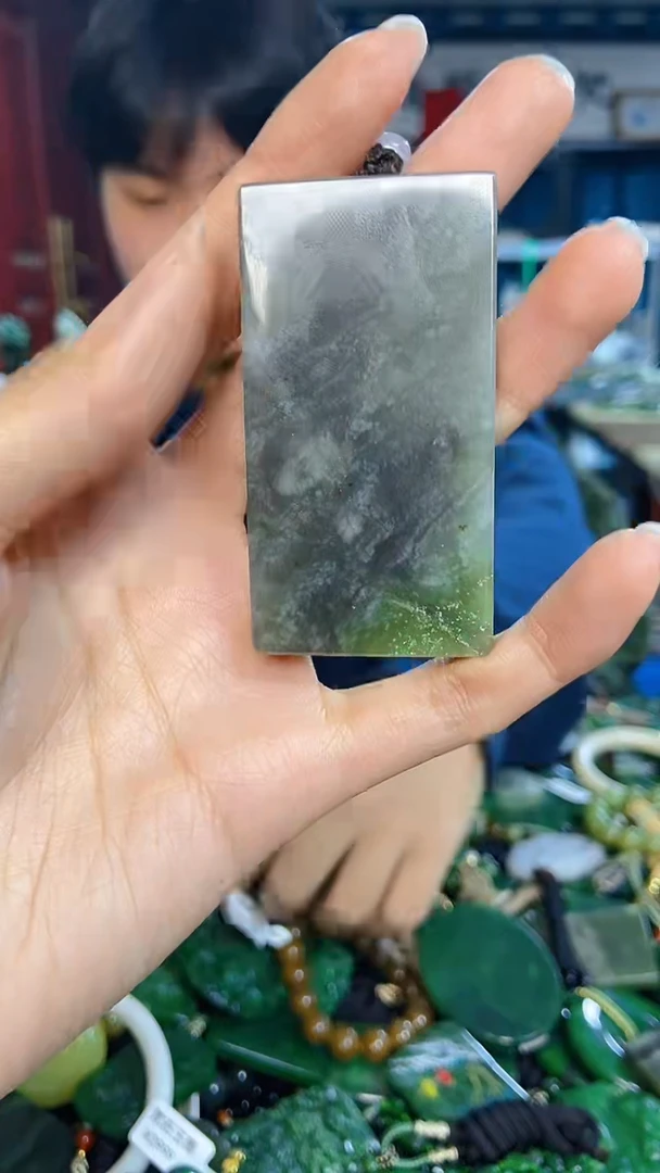 未镶嵌和田玉挂件1