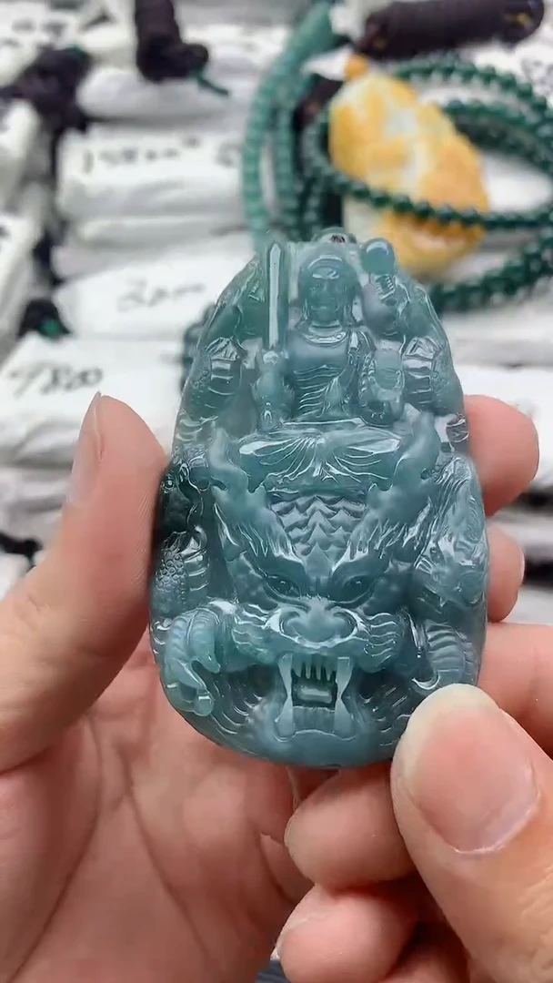 翡翠未镶嵌颈饰88888888