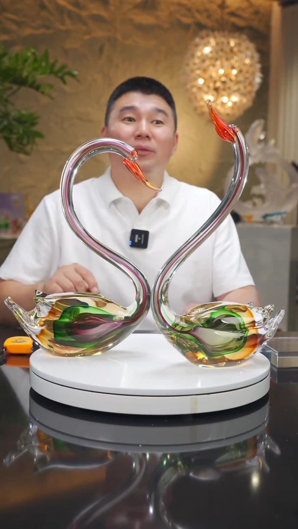 瓷片福利天鹅摆件一对