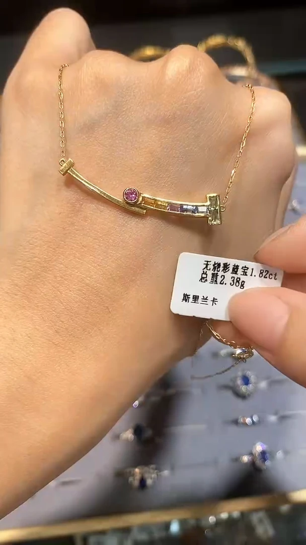 项链彩色蓝宝石18K金镶嵌