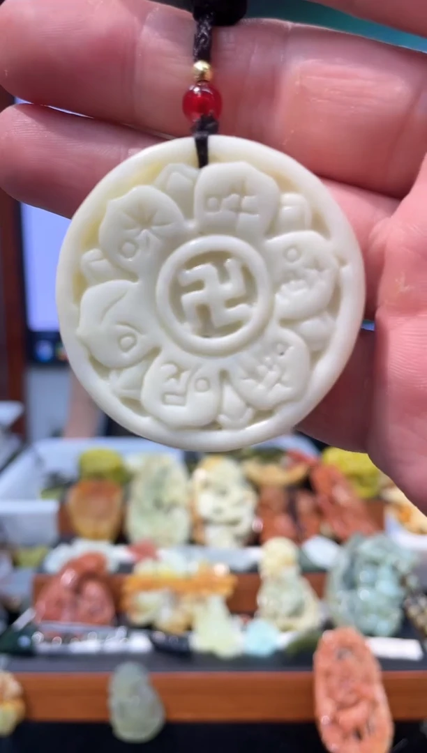 【闪购商品】岫玉吊坠未镶嵌多样性发货*拍一发一