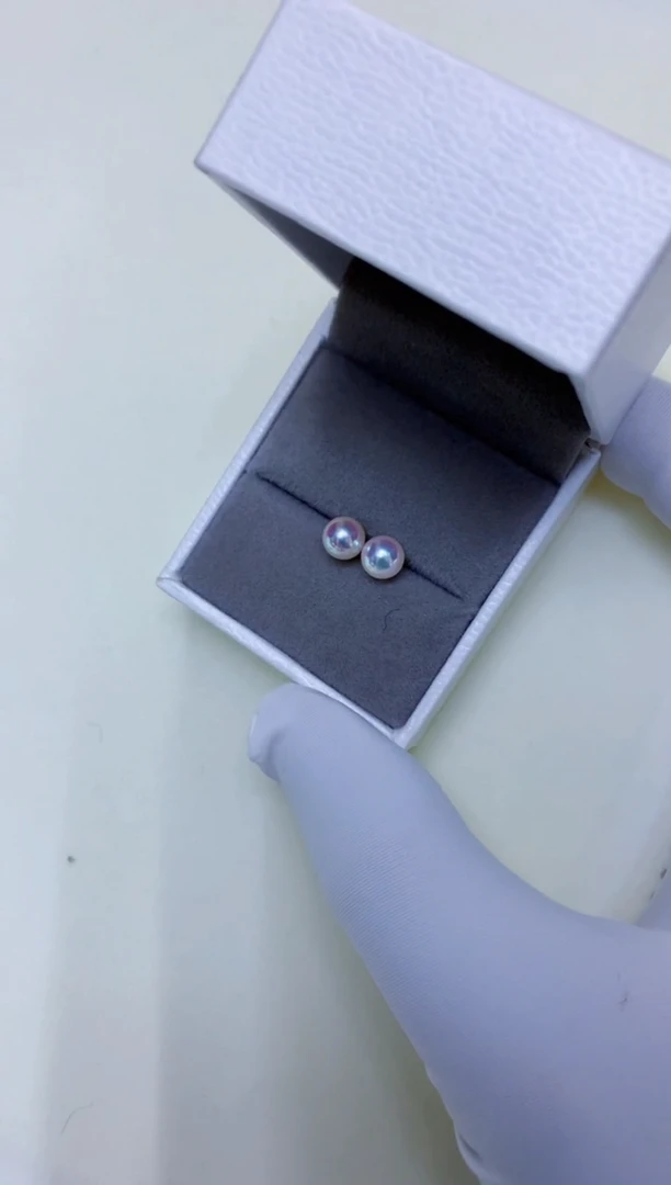 18K金镶嵌海水珍珠饰品5-6素钉定制