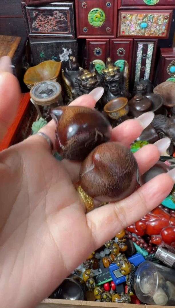 【闪购商品】牛骨把件主播推荐：一物一拍，讲解为准！