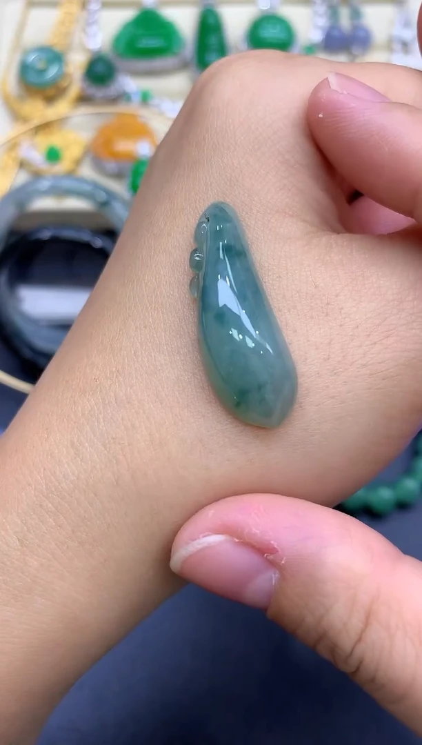 颈饰未镶嵌翡翠30-中国好珍宝