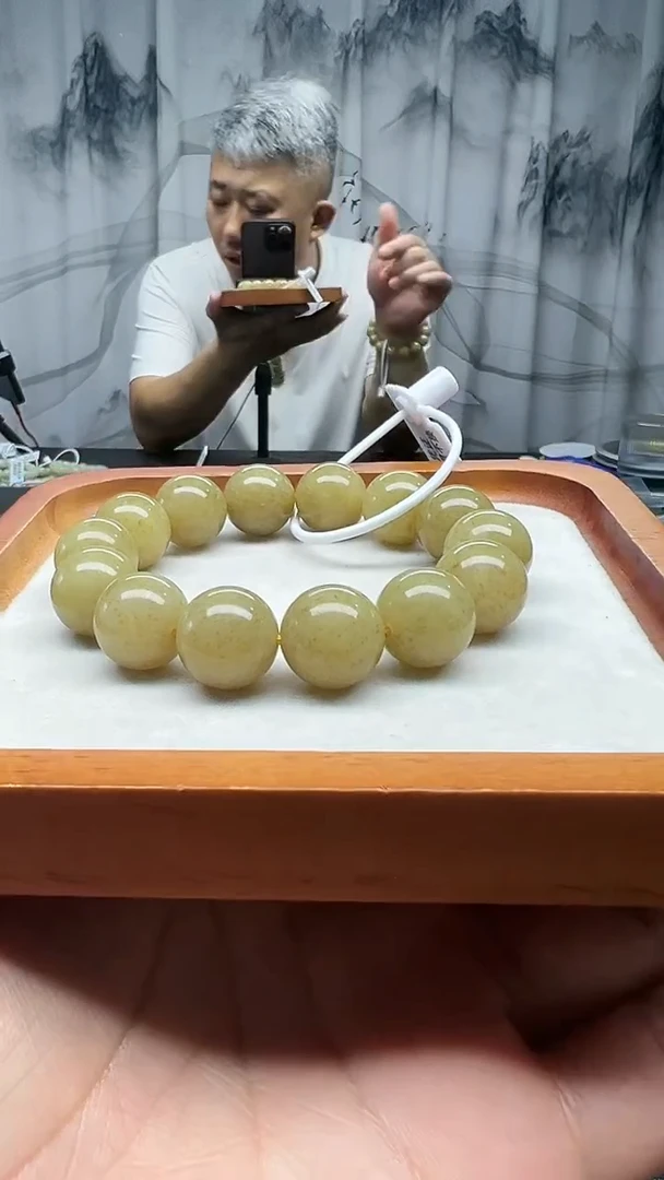 手串未镶嵌和田玉且末糖卡16纯天然拍一发一