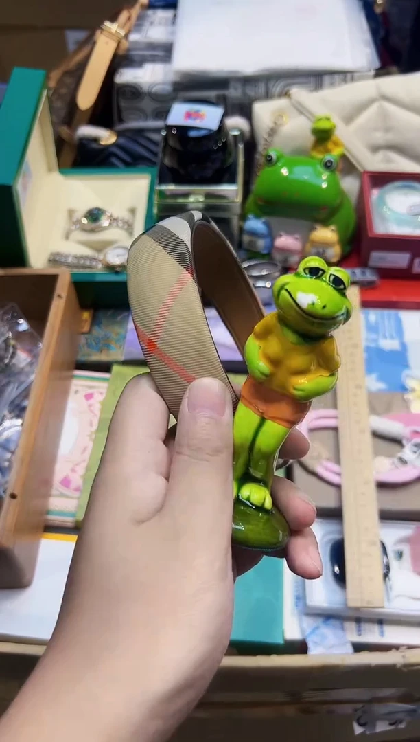 .全球寻宝高端瓷儿