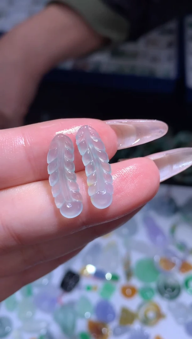 未镶嵌定制翡翠一对羽毛