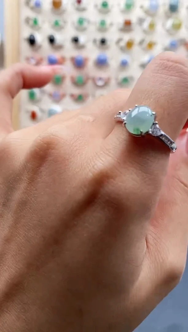 【闪购商品】翡翠戒指银S925镶嵌缅甸天然A货翡翠444 6+1