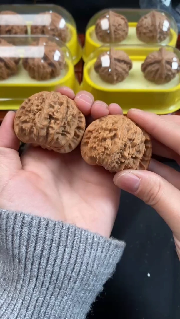 把件文玩核桃白狮子45尺F805