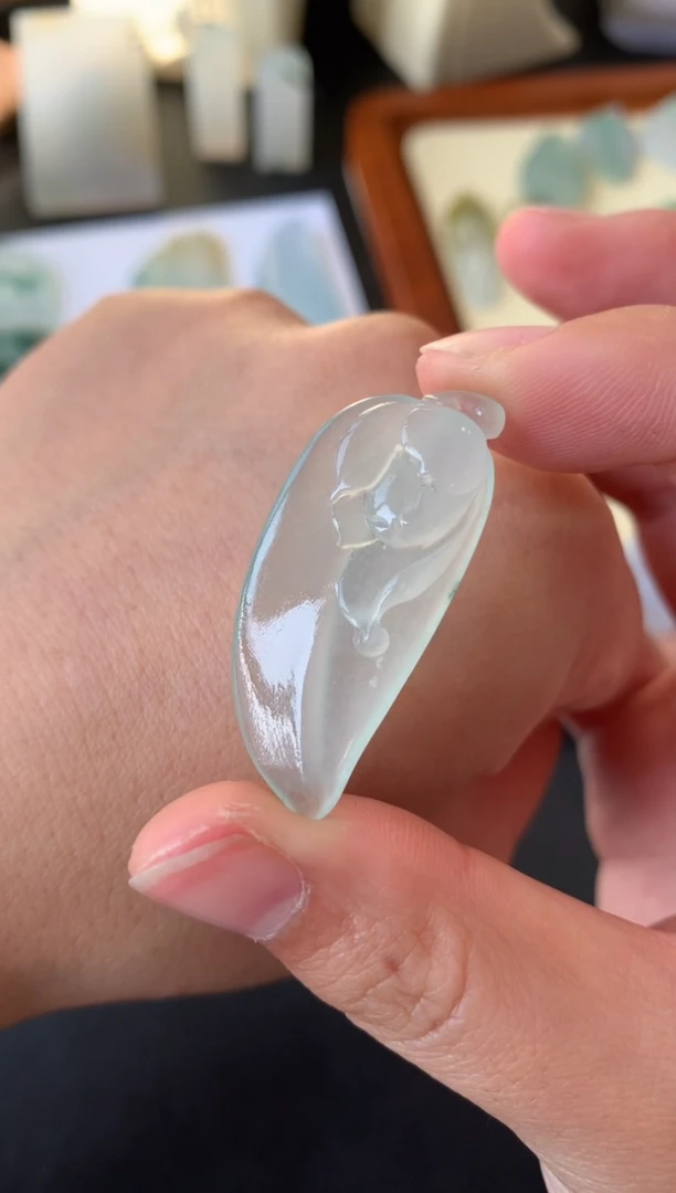 【闪购商品】定制翡翠未镶嵌翡翠