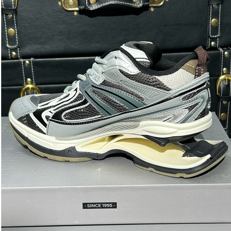 弹簧鞋男女同款老爹鞋厚底减震增高显瘦网面透气百搭休闲运动鞋