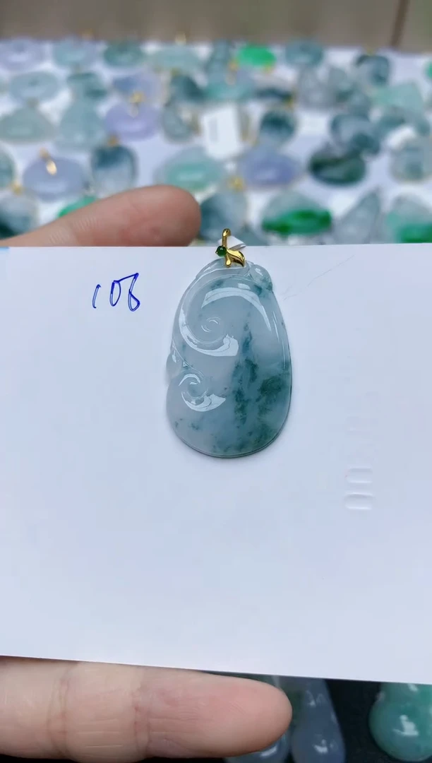 【闪购商品】翡翠颈饰18K金镶嵌天然翡翠A货