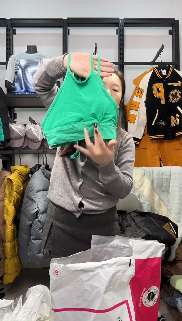 2440闪购编码 Nike/Jordan运动卫衣裤以直播间过款为准 尺码·M