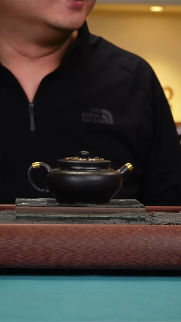 茶壶紫砂哏**们莲语  本绿还原烧  魏加峰制